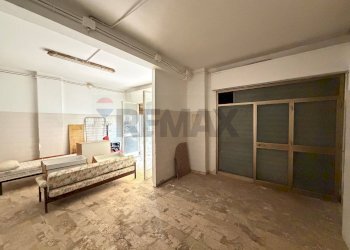 Soggiorno - Locale Commerciale Via Palermo
 
128, Terrasini - foto 9