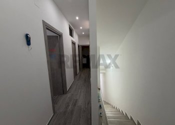 Hall / corridoio - Villa Bifamiliare Via Giacomo Matteotti
 
261, Terrasini - foto 5