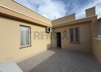 Terrazza - Villa Bifamiliare Via Giacomo Matteotti
 
261, Terrasini - foto 15