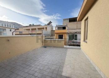 Terrazza - Villa Bifamiliare Via Giacomo Matteotti
 
261, Terrasini - foto 16