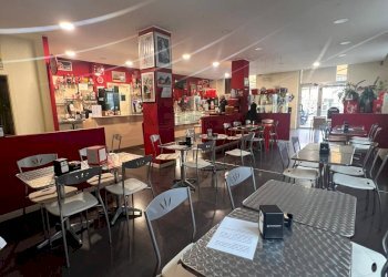 Non correlato - Attività Commerciale Viale Imperatore Traiano
 
2/2-A, Bari - foto 7