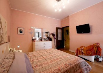 Camera / camera da letto - Four-room apartment Via Roma
 
104, Modugno - photo 14