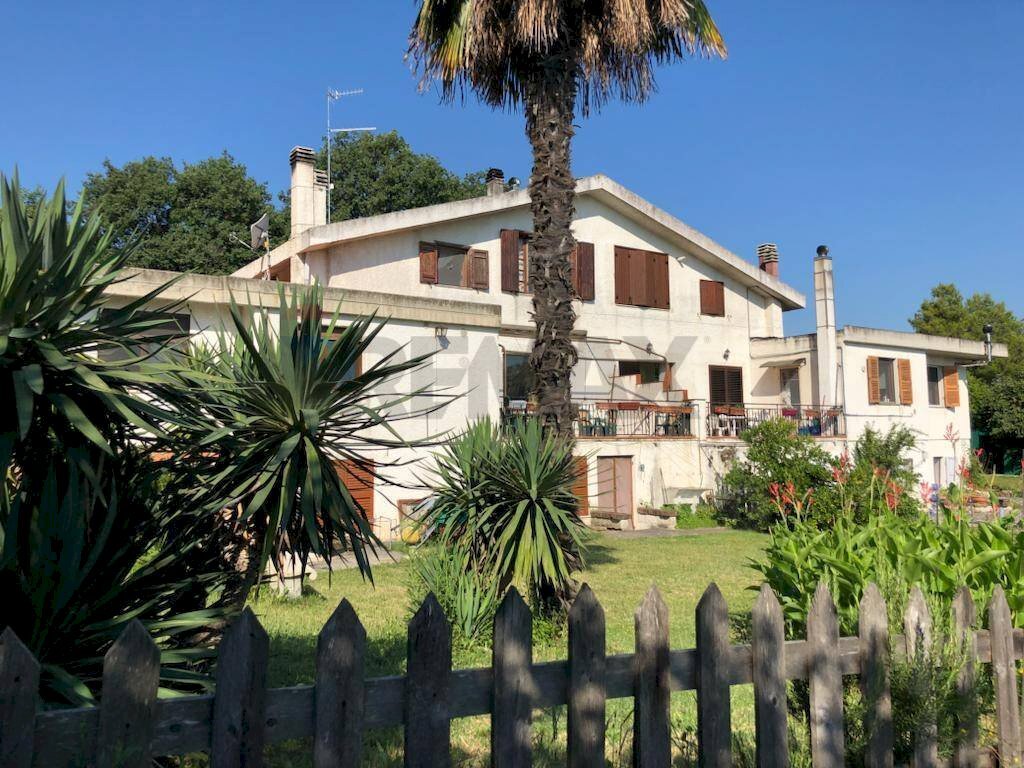 Casa all\'aperto - Casa semi indipendente Silvi - foto 1