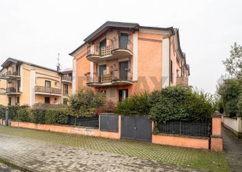 Casa all\'aperto - Trilocale Parma - foto 19