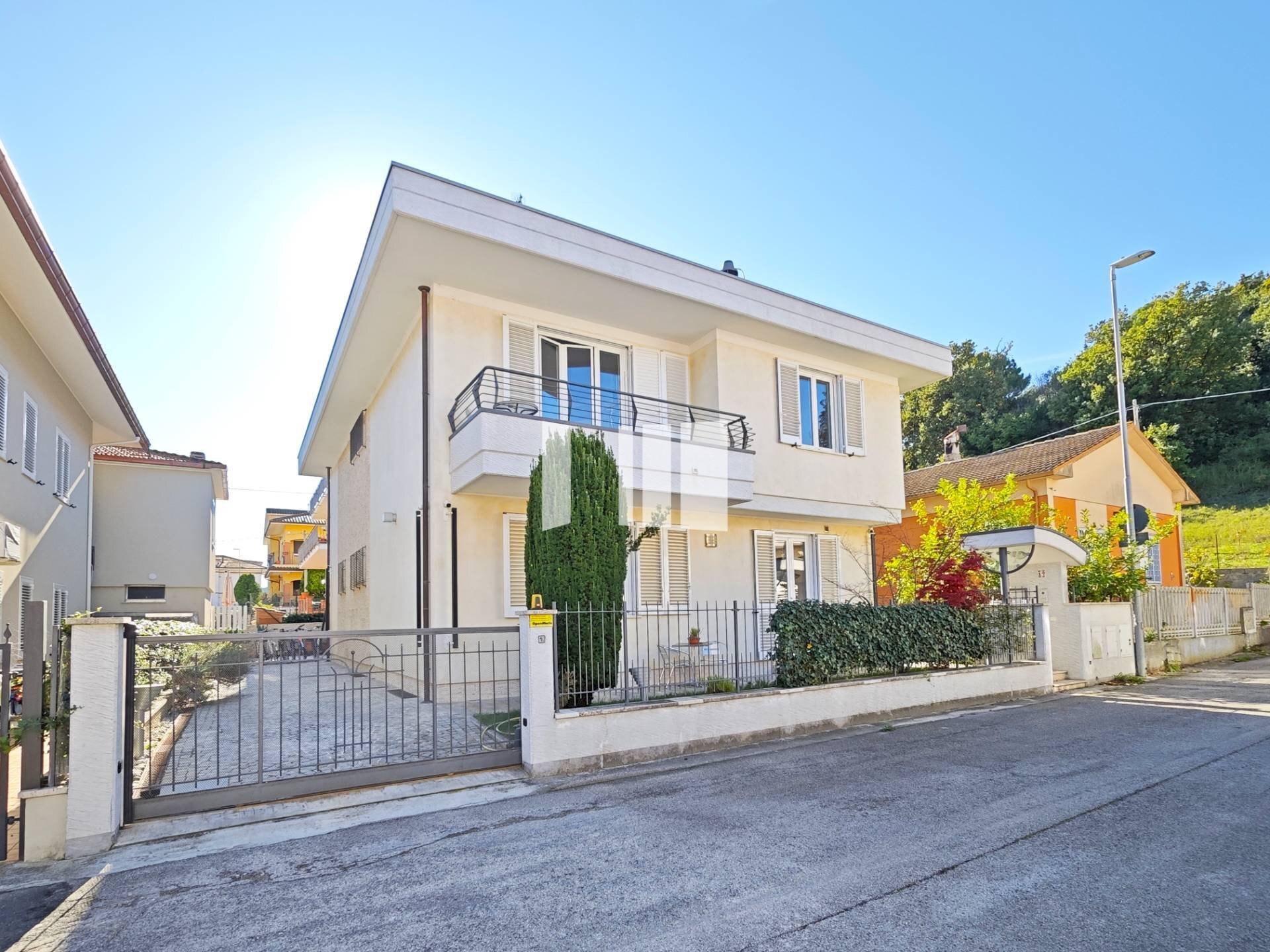 Foto 1 - Villa Via Michetti
 
17, Giulianova - foto 1