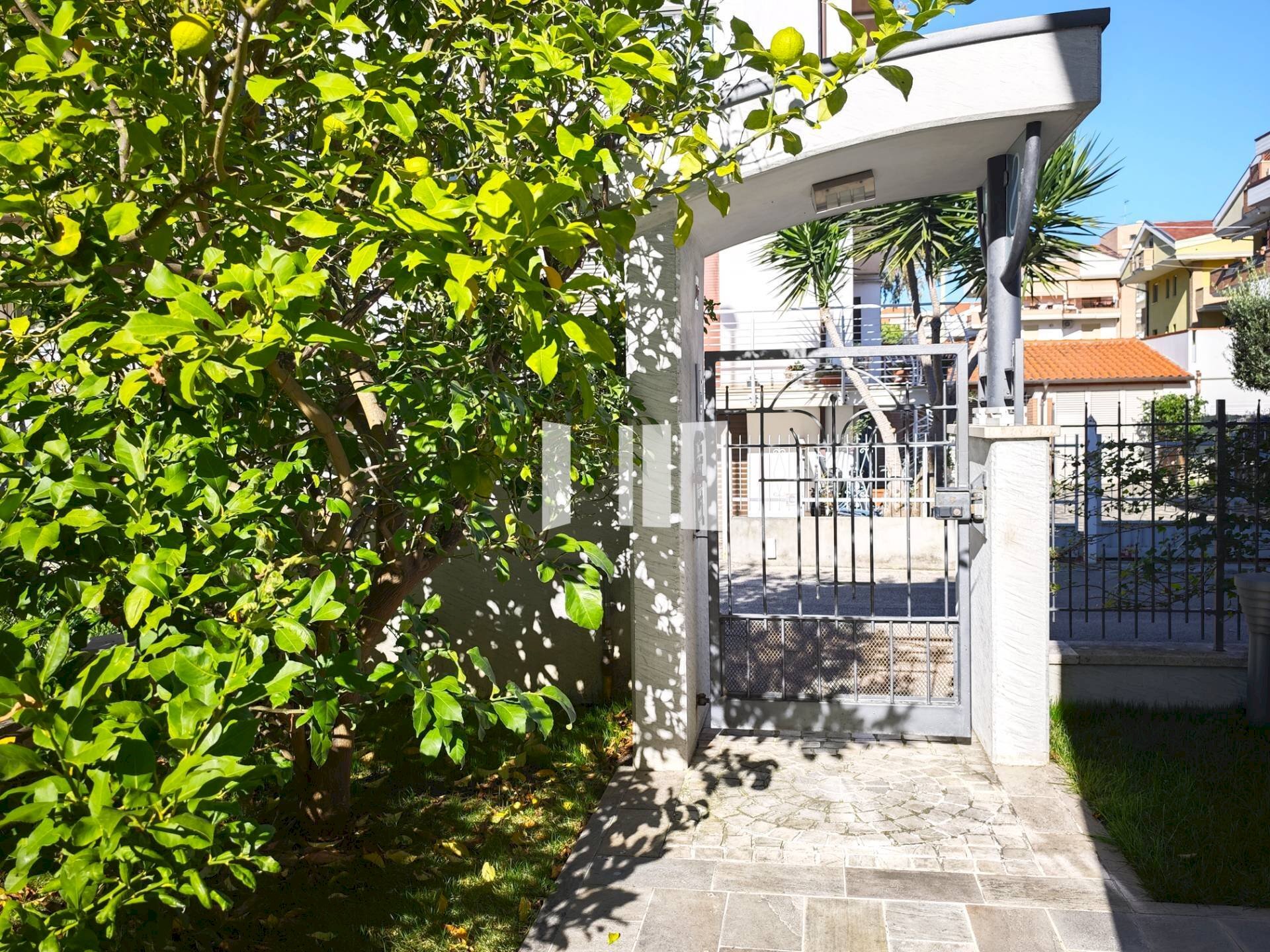 Foto 1 - Villa Via Michetti
 
17, Giulianova - foto 1