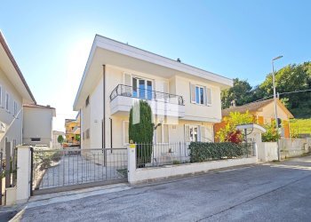 Foto 1 - Villa Via Michetti
 
17, Giulianova - foto 1