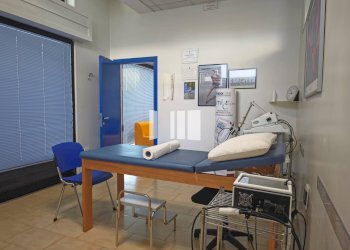 Foto 6 - Office Via Ippolito Nievo
 
37, Giulianova - photo 6