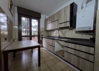 Cucina - Bilocale Via Monte Nero
 
21, Gallarate - foto 7