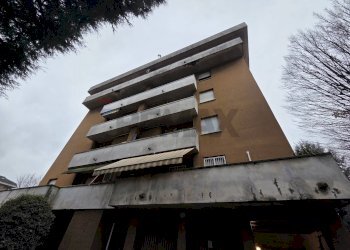 Edificio all\'aperto - Bilocale Via Monte Nero
 
21, Gallarate - foto 18
