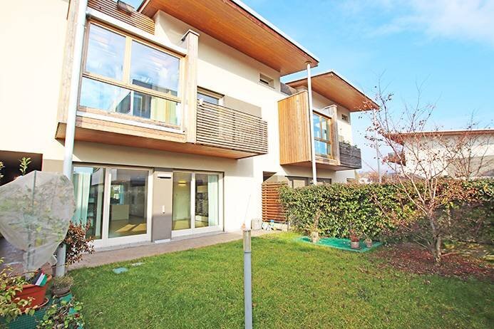 Facciata - Villa a Schiera via calvetti, Bergamo - foto 1