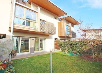 Facciata - Villa a Schiera via calvetti, Bergamo - foto 1