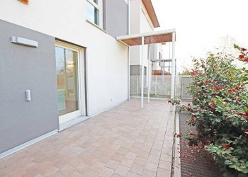 Cortile - Villa a Schiera via calvetti, Bergamo - foto 7
