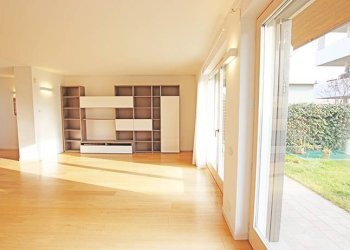 Soggiorno - Villa a Schiera via calvetti, Bergamo - foto 15