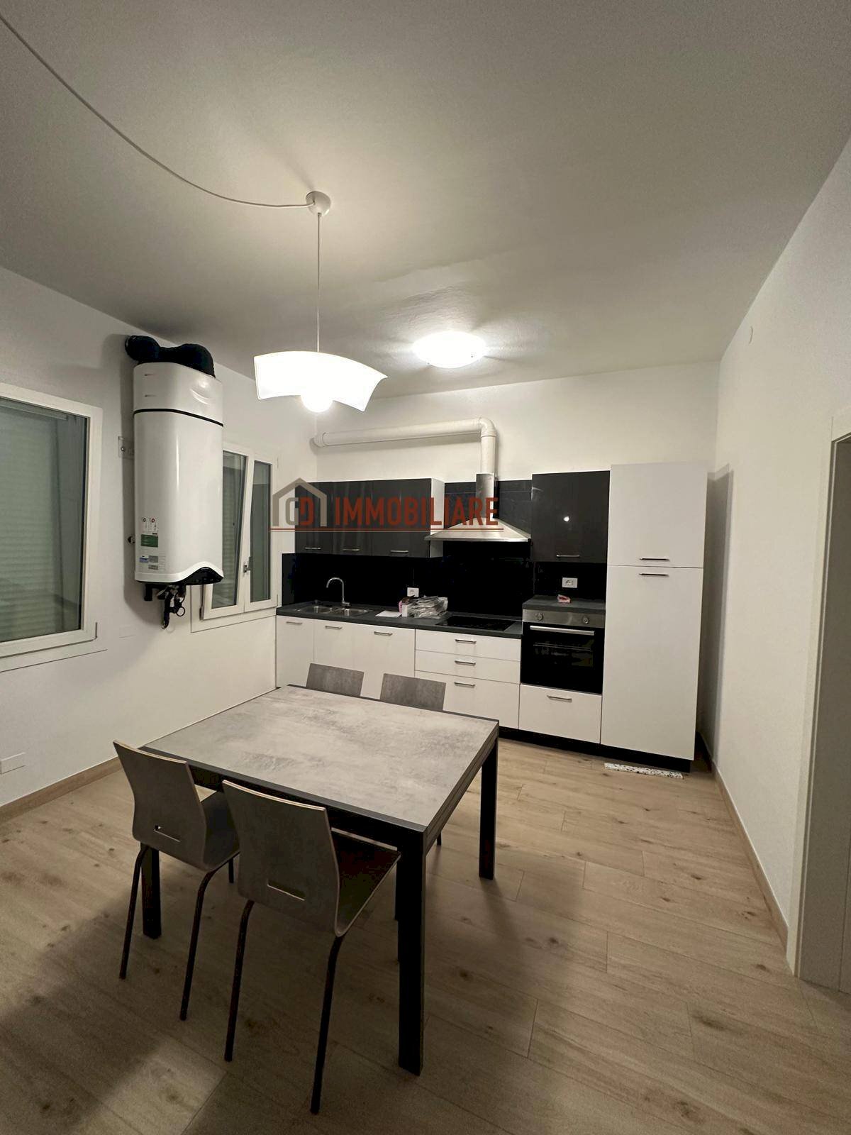 Foto 1 - Three-room apartment Via Noalese
 
10, Treviso - photo 1