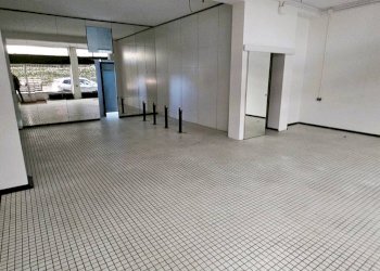 Foto 10 - Negozio Passaggio Pierantonio Cividini
 
7, Bergamo - foto 10