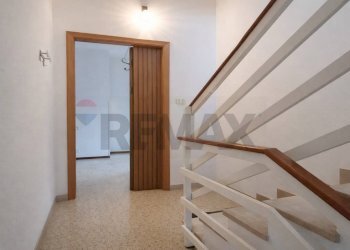 Hall / corridoio - Appartamento via Campanelli, Oristano - foto 3