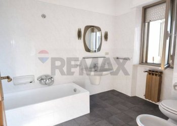 Bagno - Appartamento via Campanelli, Oristano - foto 21
