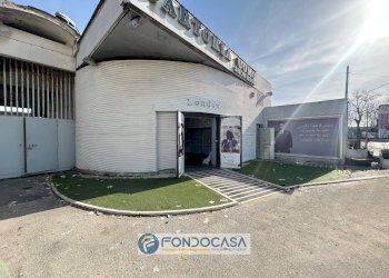 Foto 2 - Commercial Premises via appia, Sant'Antimo - photo 2