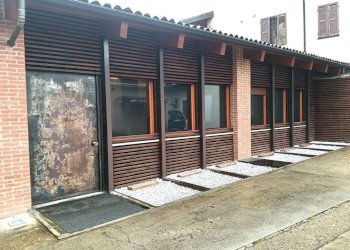 Facciata - Office via Principe Amedeo, 2, Beinasco - photo 11