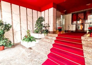 Interno palazzo - Trilocale corso Galileo Ferraris, 160, Torino (zona Crocetta) - foto 1