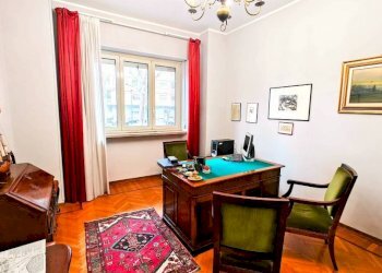 Studio - Trilocale corso Galileo Ferraris, 160, Torino (zona Crocetta) - foto 2