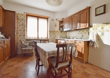 Cucina - Appartamento via Alessandro Manzoni, 14/b, Mondovì - foto 7