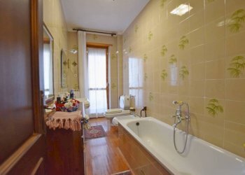Bagno - Appartamento via Alessandro Manzoni, 14/b, Mondovì - foto 19
