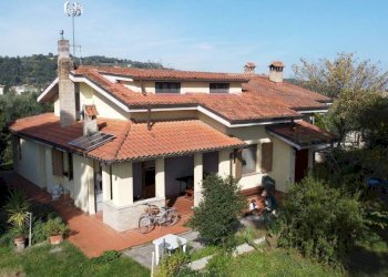 Facciata - Villa via Trentesima Strada, Fano - foto 16