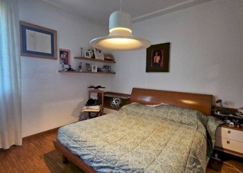 Camera da letto - Villa via Trentesima Strada, Fano - photo 38