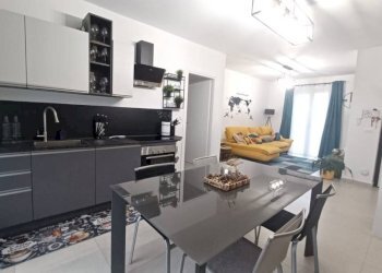 Cucina - Trilocale Caselette - foto 4