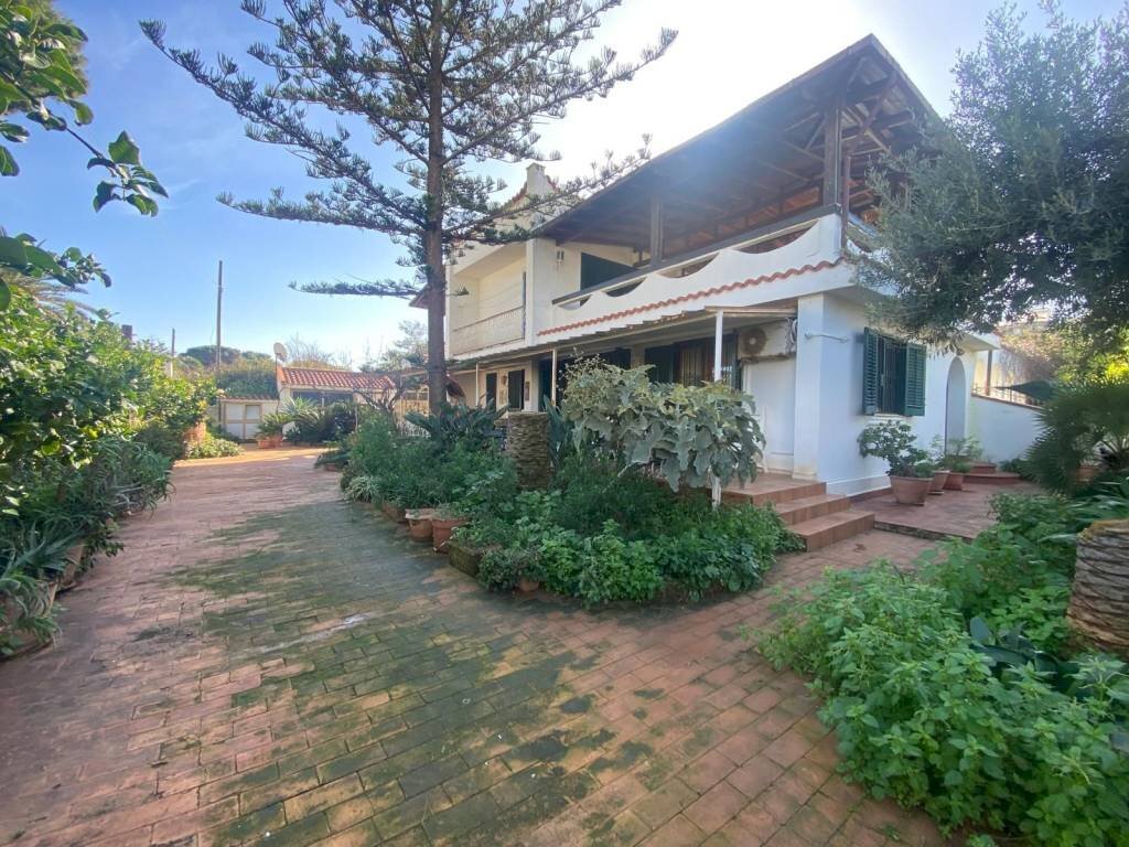 Giardino - Villa via Costa Verde, Carini - foto 1