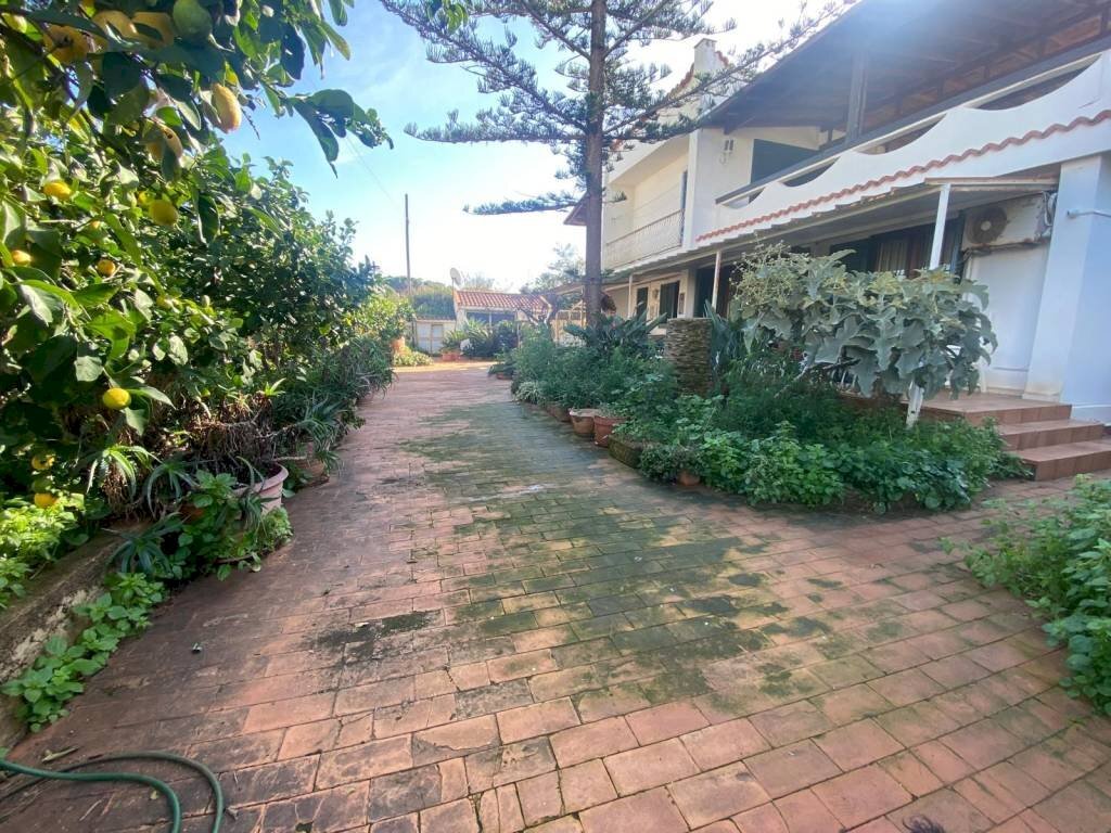 Giardino - Villa via Costa Verde, Carini - foto 3