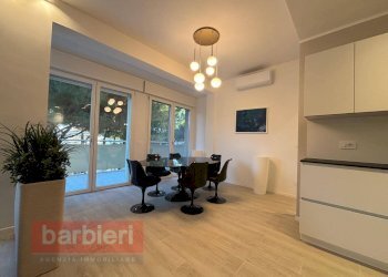 Foto 5 - Quadrilocale Vialetto Ortigara
 
1, Cervia - foto 5