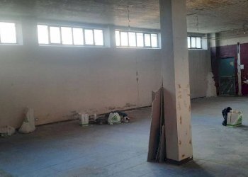 Magazzino - Shop corso Benedetto Croce, 38/4, Torino (neighborhood Lingotto) - photo 7