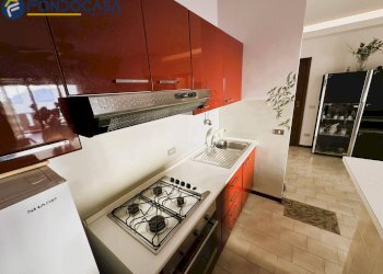 Foto 5 - Trilocale Lungomare Italia
 
18, Martinsicuro - foto 5