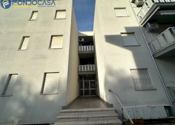 Foto 25 - Trilocale Lungomare Italia
 
18, Martinsicuro - foto 25