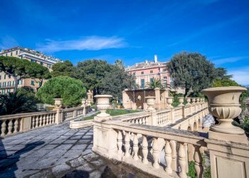 Interno palazzo - Appartamento via Corsica, Genova (zona Carignano) - foto 13