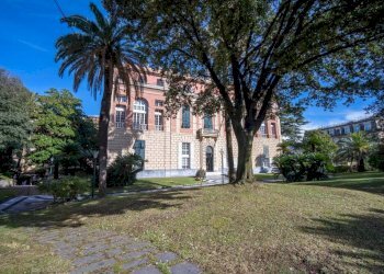 Interno palazzo - Appartamento via Corsica, Genova (zona Carignano) - foto 8