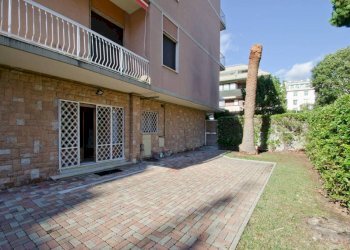 Giardino - Appartamento via Siena, Genova (zona Albaro) - foto 4