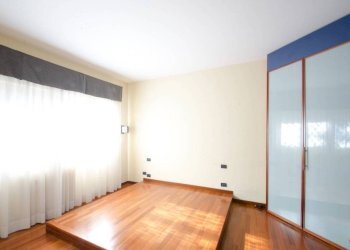 Camera da letto - Appartamento via Siena, Genova (zona Albaro) - foto 12