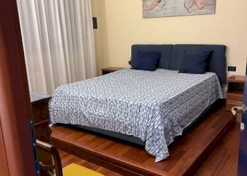 Camera da letto - Appartamento via Siena, Genova (zona Albaro) - foto 14