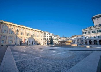 Zona - Appartamento piazza Raffaele De Ferrari, Genova - foto 2