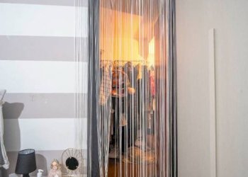 Cabina armadio - Appartamento piazza Raffaele De Ferrari, Genova - foto 7