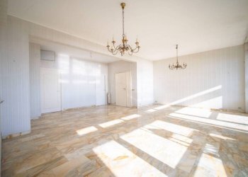 Salone - Appartamento via Stefano Prasca, Genova (zona Quarto) - foto 8