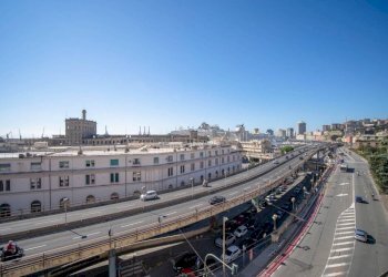 Vista - Attico via Antonio Gramsci, Genova (zona Centro Storico) - foto 2