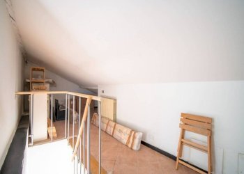 Interno appartamento - Attico via Antonio Gramsci, Genova (zona Centro Storico) - foto 12