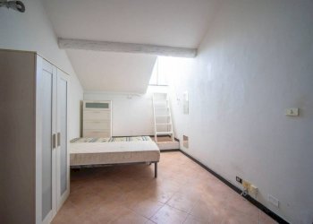 Camera da letto - Attico via Antonio Gramsci, Genova (zona Centro Storico) - foto 14