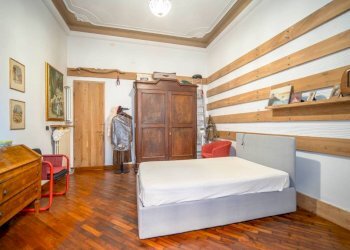Camera da letto - Appartamento via Domenico Fiasella, Genova - foto 21