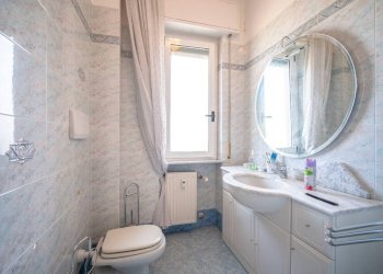 Bagno - Appartamento via Giovanni Amarena, Genova (zona Marassi) - foto 18